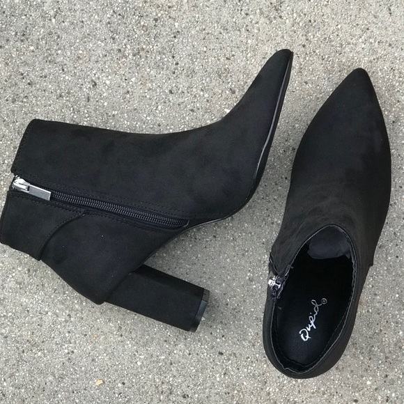 Qupid Meier Black Platform Chunky Pointed - Picture 6 of 6